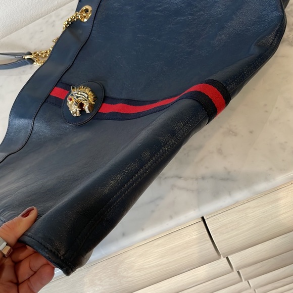 Gucci AUTHENTIC Rajah Large Leather Tote Bag with detachable mini bag - Picture 14 of 17